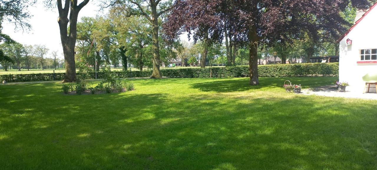 Vakantiewoning 'T Bakhuus Bergentheim Bagian luar foto